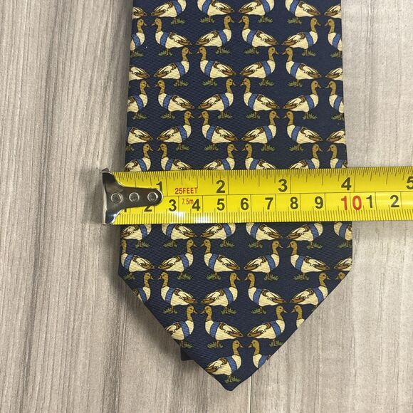 Brooks Brothers Makers 100% Silk Tie Ducks Made In USA - Picture 4 of 5